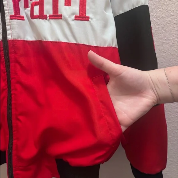 Formula 1 Ferrari Black Quilted Jacket with Yellow Tag - Picture 9 of 11